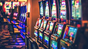 r 70 Crash Games